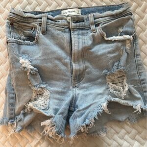 Abercrombie High Rise 4” shorts
